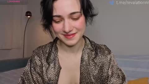 Ewiwi online show from February 2026 03:49:02 PM