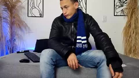 reymasterhot online show from January 2026 08:34:02 PM