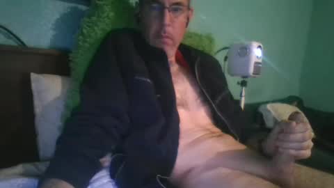 Snapshot of reyes_albert2006 chatting on December 2024 10:50:02 AM reyes_albert2006 online show from December 2024 10:50:02 AM