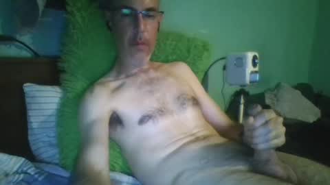 Snapshot of reyes_albert2006 chatting on September 2025 06:37:02 AM reyes_albert2006 online show from September 2025 06:37:02 AM