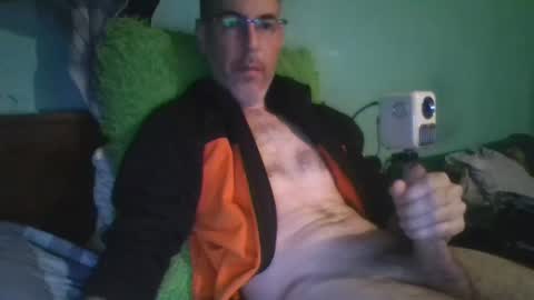 reyes_albert2006 online show from November 2025 07:23:01 PM