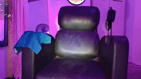 ReyKen online show from April 2026 04:26:02 AM