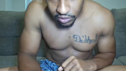 Snapshot of rfryre chatting on September 2025 12:10:01 PM Taye online show from September 2025 12:10:01 PM