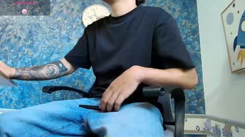 Rhaegal online show from November 2025 07:56:02 PM