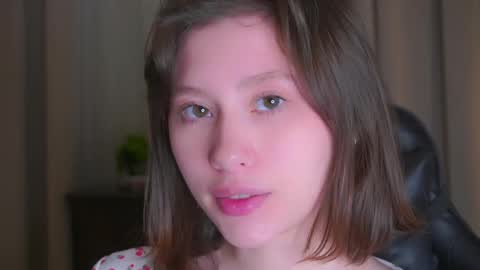 Snapshot of rhebageigel chatting on June 2026 08:09:01 PM Nanami online show from June 2026 08:09:01 PM