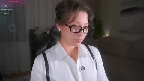 Snapshot of rhebageigel chatting on July 2026 08:22:02 PM Nanami online show from July 2026 08:22:02 PM