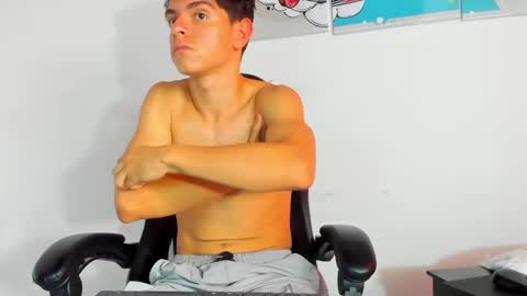 ricardo_fernandez online show from January 2025 03:40:01 PM