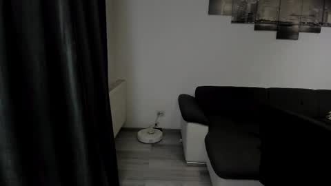 RichardDarell online show from March 2026 05:51:01 AM