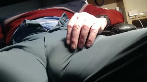 richarder7 online show from April 2026 08:00:02 PM