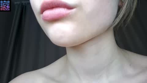 Luna online show from March 2026 06:37:01 PM