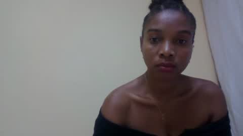 Snapshot of richella34 chatting on June 2026 10:14:02 PM richella34 online show from June 2026 10:14:02 PM