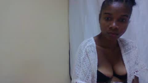 Snapshot of richella34 chatting on June 2026 01:28:02 AM richella34 online show from June 2026 01:28:02 AM