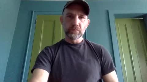 Snapshot of richheader chatting on April 2026 01:22:02 PM richheader online show from April 2026 01:22:02 PM