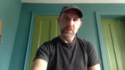 Snapshot of richheader chatting on April 2026 12:39:01 PM richheader online show from April 2026 12:39:01 PM