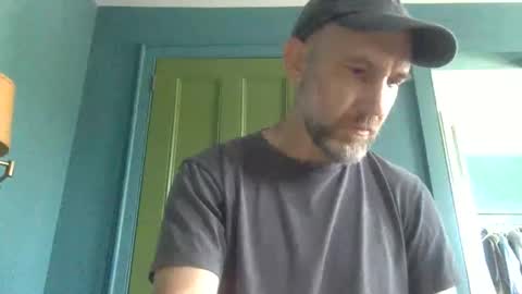Snapshot of richheader chatting on May 2026 12:10:01 PM richheader online show from May 2026 12:10:01 PM