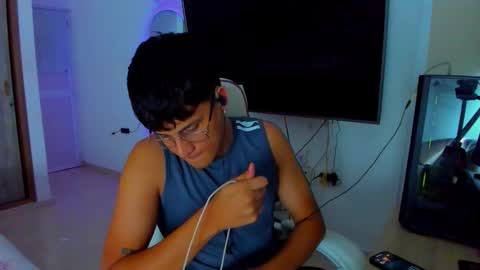 Snapshot of rick_shellby chatting on November 2025 01:39:01 AM Rick online show from November 2025 01:39:01 AM