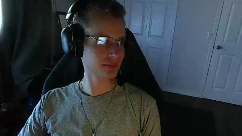 Snapshot of rickgosling chatting on June 2026 01:58:01 AM rickgosling online show from June 2026 01:58:01 AM