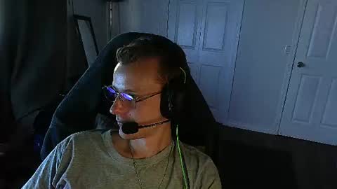 Snapshot of rickgosling chatting on June 2026 02:24:02 AM rickgosling online show from June 2026 02:24:02 AM
