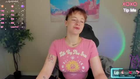 Snapshot of ricki_bloom chatting on July 2026 01:30:02 AM Ricki online show from July 2026 01:30:02 AM