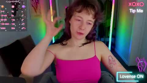 Snapshot of ricki_bloom chatting on July 2026 01:58:33 AM Ricki online show from July 2026 01:58:33 AM