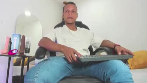 Ricky  online show from September 2025 01:47:01 PM