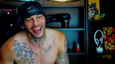 Snapshot of ricky_santos_ chatting on September 2025 02:00:02 AM ricky_santos_ online show from September 2025 02:00:02 AM