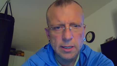 Snapshot of ricogumpi chatting on May 2026 09:44:02 PM ricogumpi online show from May 2026 09:44:02 PM