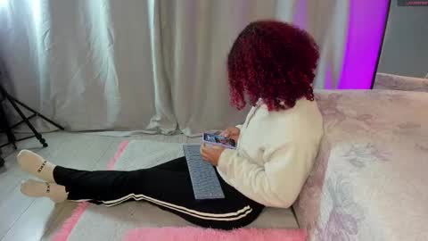 Sara online show from October 2025 10:00:02 AM