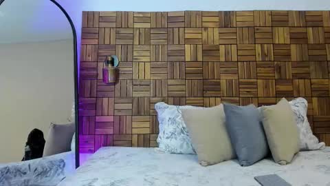 Sara online show from October 2025 10:16:02 AM