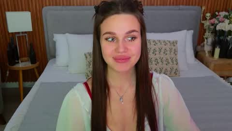 Rihanna online show from November 2025 05:04:02 PM