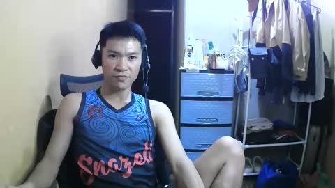 riiichie12 online show from November 2025 05:24:02 PM
