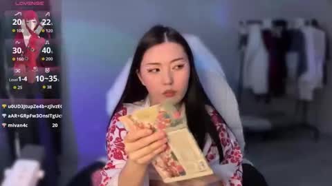 Snapshot of rin_n1ght chatting on May 2026 02:24:02 PM rin_n1ght online show from May 2026 02:24:02 PM