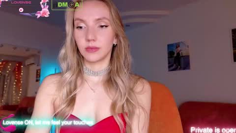 Rina Asty online show from November 2025 06:57:01 PM