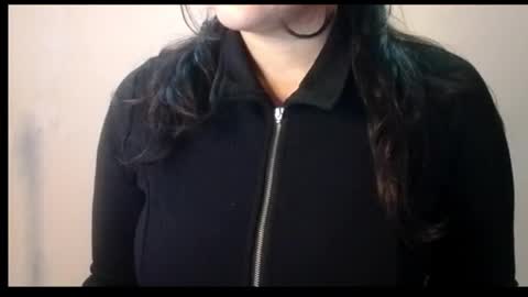 Snapshot of riribabexo chatting on November 2025 03:27:01 PM Riri online show from November 2025 03:27:01 PM