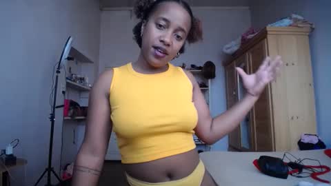 Snapshot of ritahsexy chatting on September 2025 04:14:01 AM ritahsexy online show from September 2025 04:14:01 AM