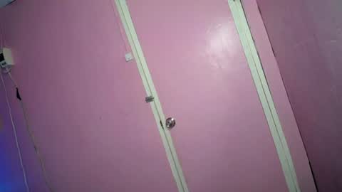 Snapshot of riza_anderson chatting on June 2026 12:50:01 PM ALLISON HARVARD online show from June 2026 12:50:01 PM