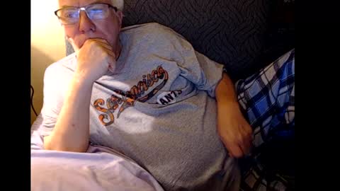 Snapshot of rk504 chatting on January 2025 03:04:02 AM Ron online show from January 2025 03:04:02 AM