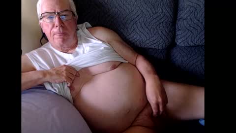 Snapshot of rk504 chatting on February 2025 04:18:02 PM Ron online show from February 2025 04:18:02 PM