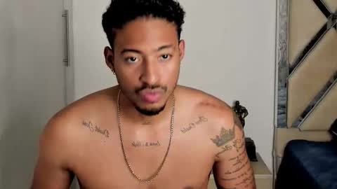 Snapshot of rkingblack95 chatting on April 2026 01:03:01 AM rkingblack95 online show from April 2026 01:03:01 AM