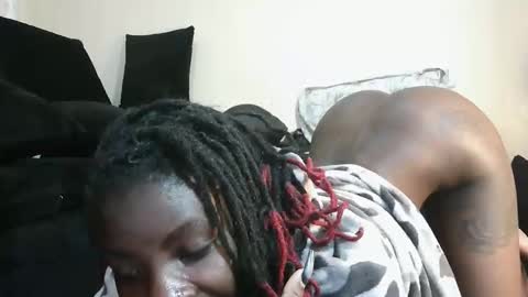 rlessing2 online show from March 2026 09:48:01 AM