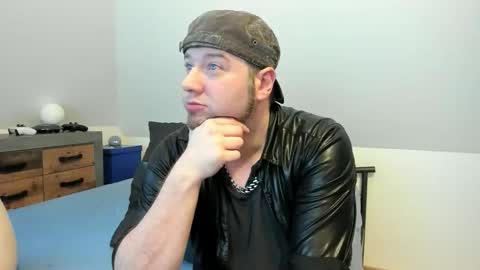 Snapshot of rlplover9 chatting on October 2025 04:30:01 PM rlplover9 online show from October 2025 04:30:01 PM