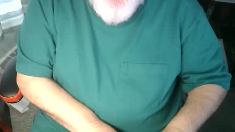 Snapshot of rndmronnie chatting on October 2025 05:32:02 PM Ron Rodan online show from October 2025 05:32:02 PM