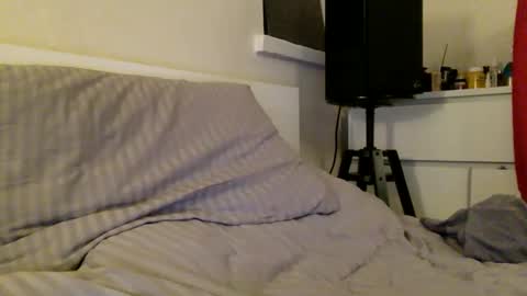 Snapshot of roadbikerider chatting on February 2025 07:21:01 PM 20cm online show from February 2025 07:21:01 PM