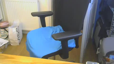 rob3616 online show from November 2025 10:28:02 AM