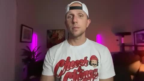 Snapshot of rob_ryder chatting on April 2026 05:14:01 AM rob ryder online show from April 2026 05:14:01 AM