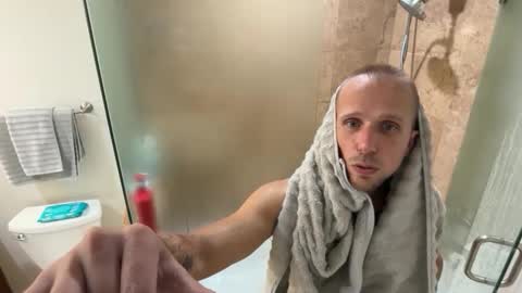Snapshot of rob_ryder chatting on May 2026 12:16:01 AM rob ryder online show from May 2026 12:16:01 AM