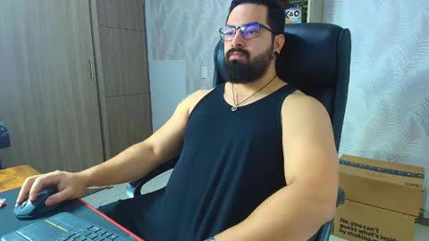 Robby online show from December 2025 09:57:01 PM