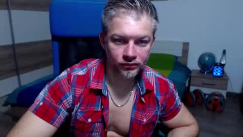 robbyshawz online show from October 2025 05:16:01 AM