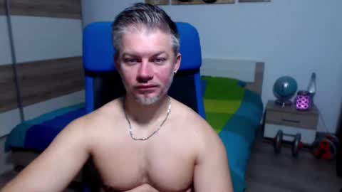 robbyshawz online show from October 2025 04:24:01 AM
