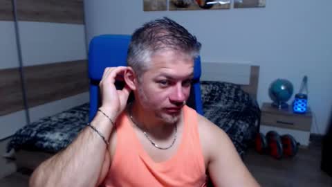 robbyshawz online show from November 2025 05:39:02 AM